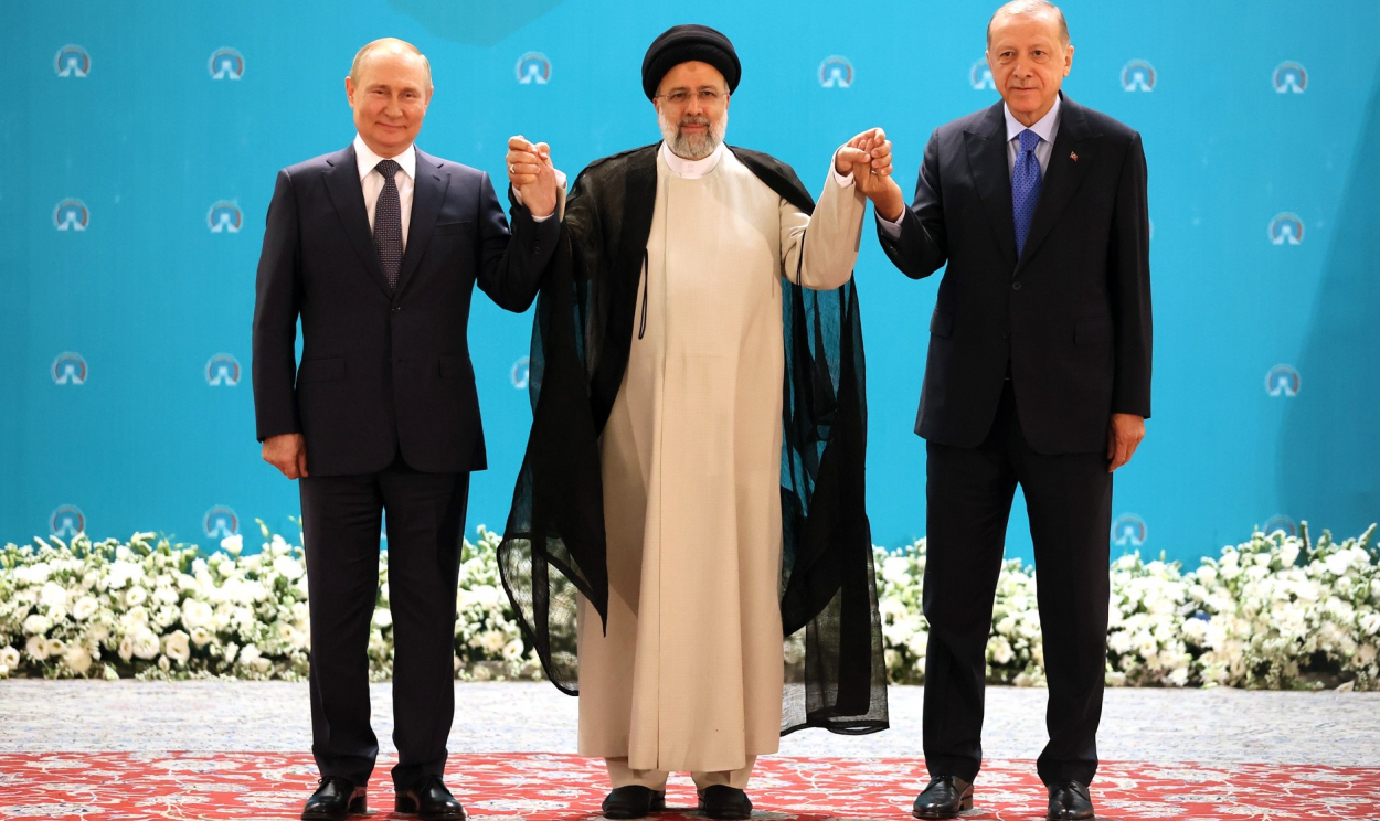 Os presidentes dos três países se reuniram para discutir questões sobre a Ásia Ocidental e dedicaram especial atenção à ocupação ilegal dos EUA na Síria