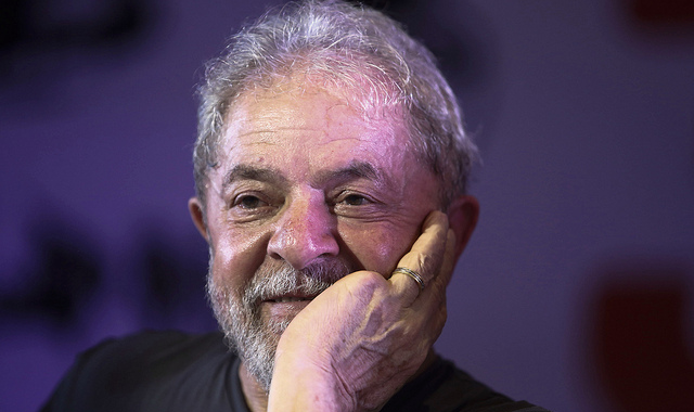 Ex-presidente Lula recebeu apoio de organização da Tunísia vencedora do prêmio em 2015