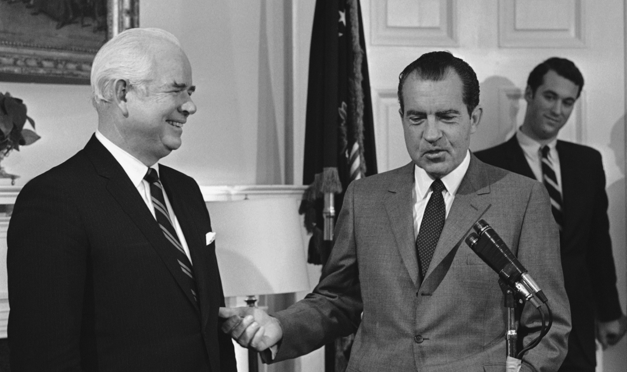 Em setembro de 1970, Donald Kendall instou Richard Nixon a fazer o possível para evitar que o então presidente eleito no Chile tomasse posse