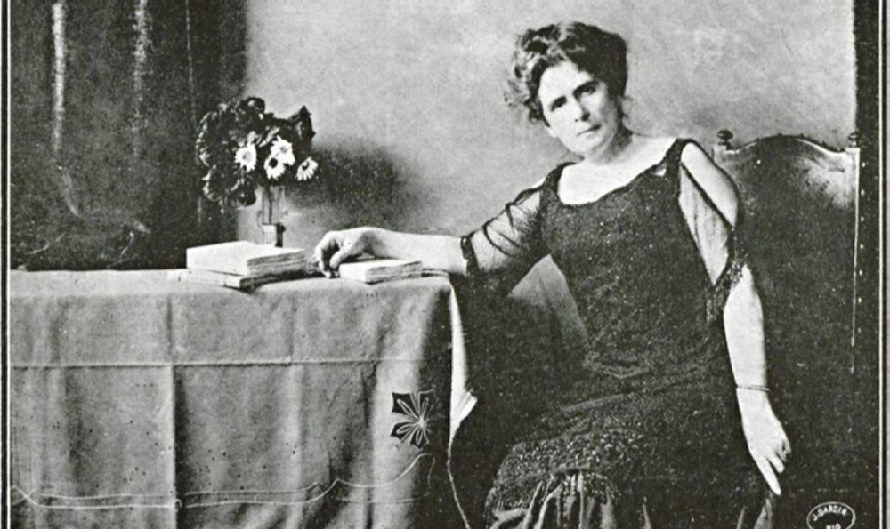 Júlia Lopes de Almeida, uma das primeiras romancistas do Brasil, ajudou a criar a ABL, mas não assumiu uma cadeira por ser mulher
