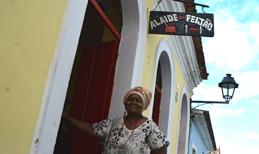Matriarca do quilombo urbano Restaurante Alaíde do Feijão, Dona Alaíde foi mãe e guerreira combativa, acolhedora e fraterna