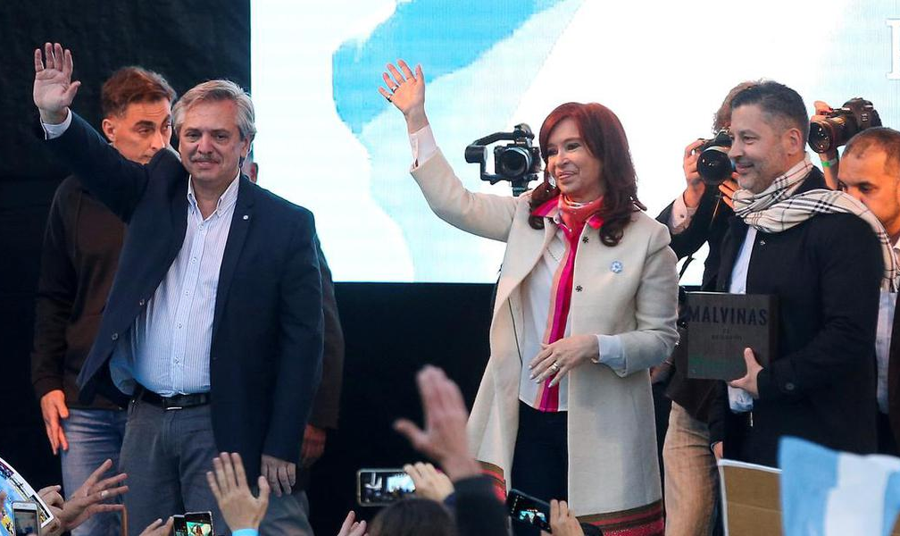 A jornalista Helena Iono analisa as Primárias Abertas Simultâneas e Obrigatórias (PASO) e o quadro eleitoral da Argentina