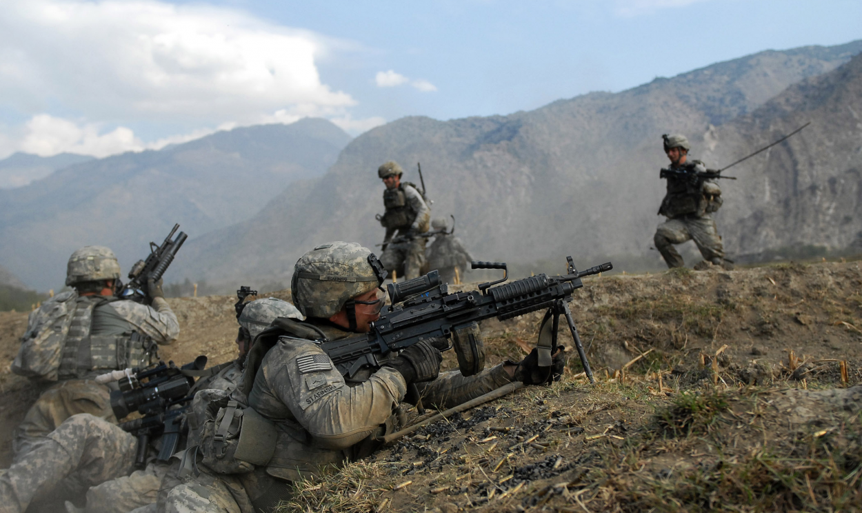 Questionado se a guerra de 20 anos valeu a pena, Biden respondeu que ele nunca apoiou uma presença permanente de forças estadunidenses nesse país.  “Nenhuma nação jamais unificou o Afeganistão", disse