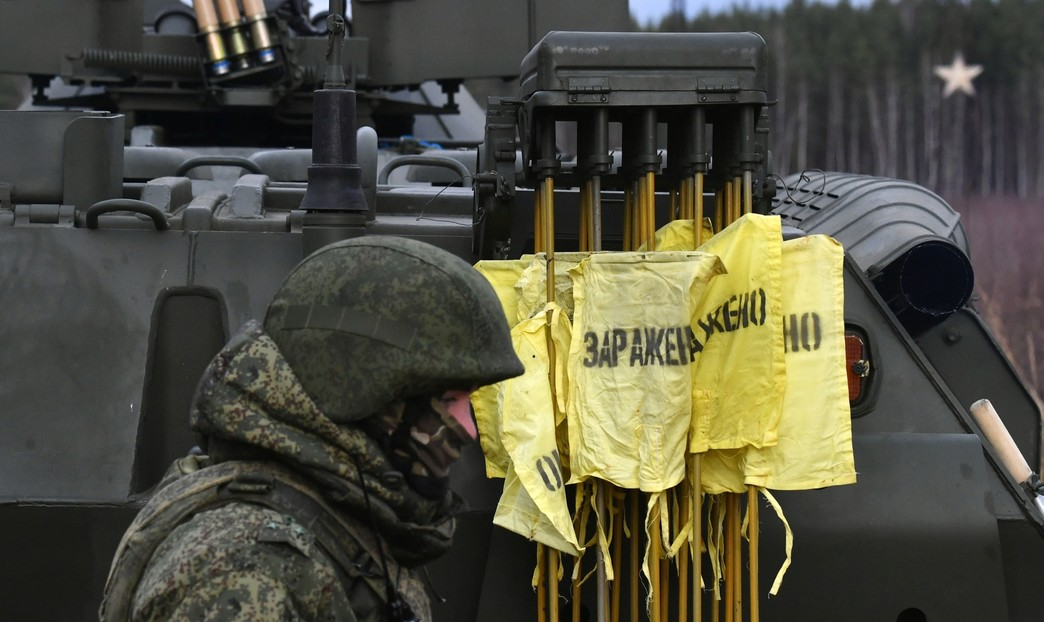 Kremlin afirma ainda ter "provas indiscutíveis" de que Washington fornece substâncias tóxicas a Kiev