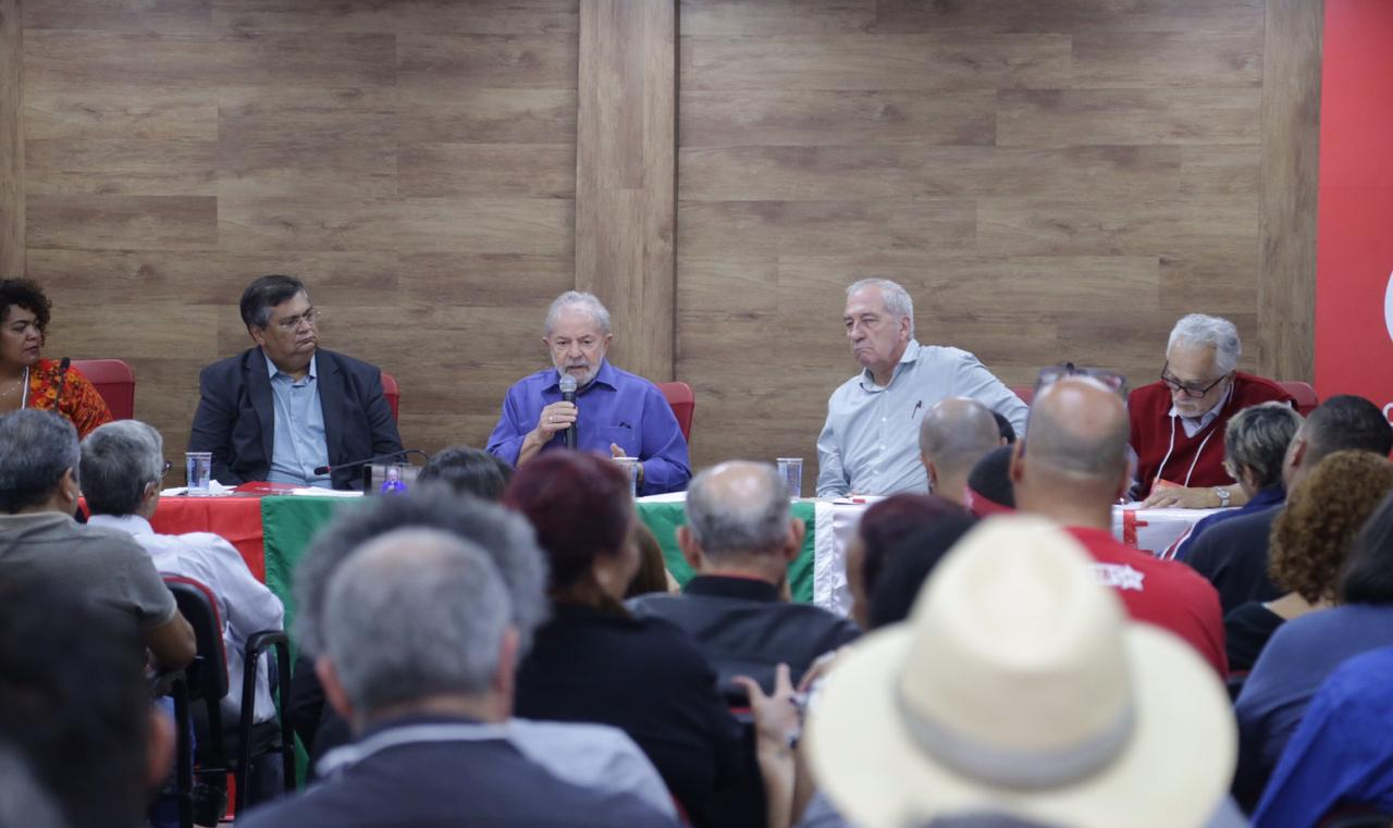 Encontro nacional reúne organizações de todo o país e reafirma importância da continuidade da campanha Lula Livre