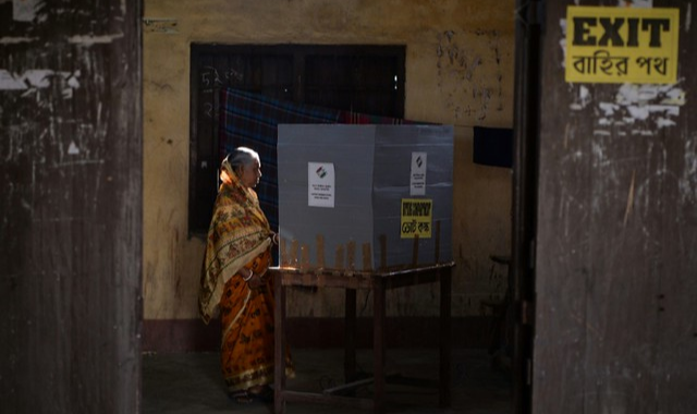 Cerca de 900 milhões de pessoas estão aptas a votar; líder nacionalista hindu tenta novo mandato