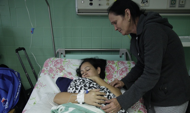 "Foi um trauma grande mas estamos vivos!", comenta a mãe de uma das mulheres hospitalilzadas em maternidade efetada pelo fenômeno