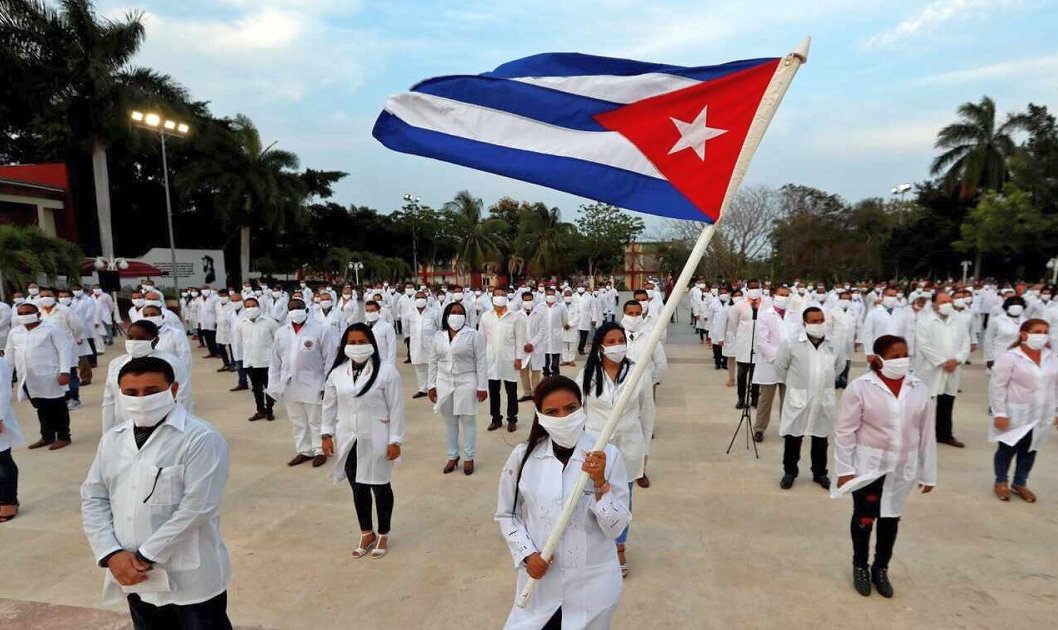 Jornalistas, colaboradores e leitores da Diálogos participam ativamente desta importante e simbólica iniciativa de reconhecimento a solidariedade de Cuba