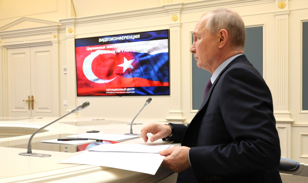Segundo Erdogan, "a Turquia se une ao grupo de potências nucleares, embora com sessenta anos de atraso”