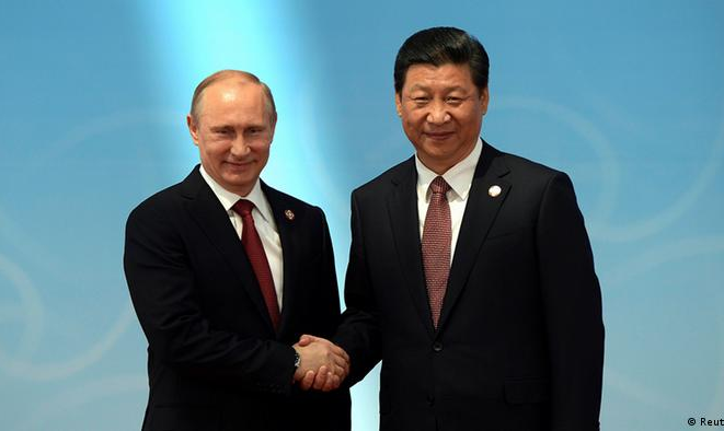 O eixo Rússia-China chegou à conclusão de que discurso diplomático polido com os norte-americanos é como secar cabeça de pato