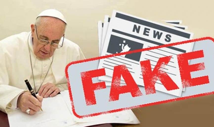 O papa exorta a que “se enfrente a essas falsidades” como a desinformação ou as Fake News