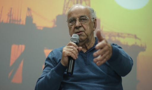 Em entrevista, o ex-diretor da Petrobras, Guilherme Estrella ressalta a importância do minério na soberania brasileira e faz apelo ao povo brasileiro