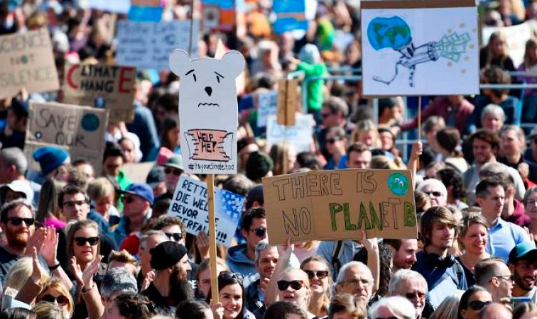 "Semana para o futuro” chega ao fim, após manifestações como a greve climática global convocada por estudantes, sindicatos e organizações sociais e políticas