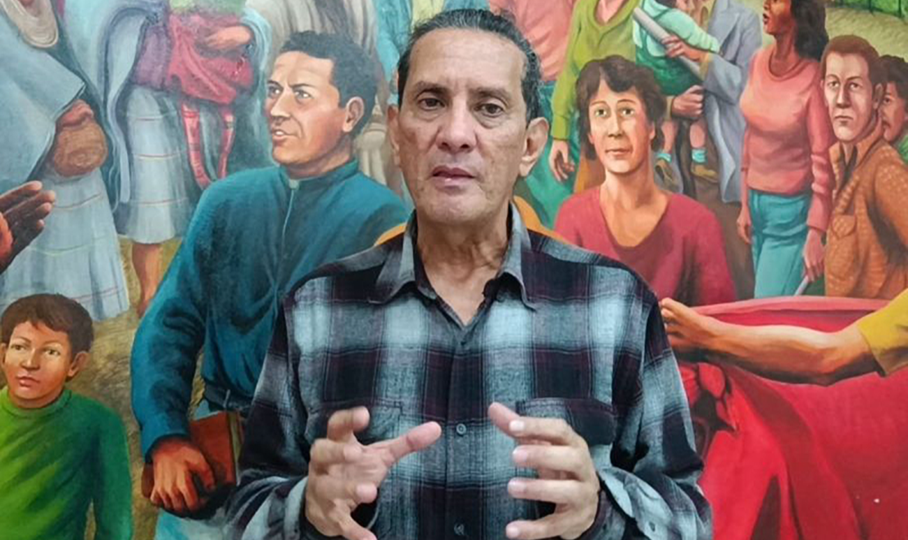 “Aqui se vendeu a ideia de que se você quer um emprego precisa renunciar aos seus direitos", explica diretor-geral da ENS, Carlos Julio Díaz Lotero