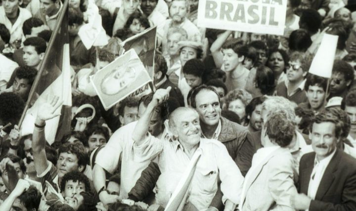 Centenário do líder gaúcho e expectativa de eleição de Lula dão oportunidade de reflexão sobre a crise política brasileira que alcança seu ápice
