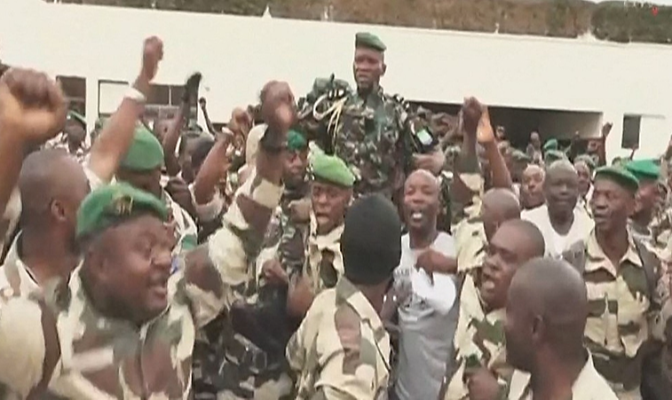 Esta é a terceira mudança de regime com apoio militar na África de língua francesa em menos de um ano