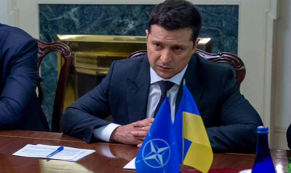 “Necessitamos algo mais que o formato atual de nossas relações", afirmou presidente ucraniano após o anúncio de um novo pacote de armas