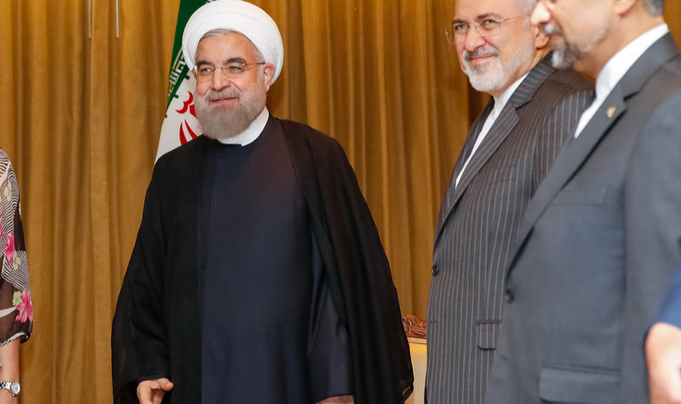 É uma posição de princípio exigir o levantamento das medidas punitivas anti-iranianas ordenadas pelos Estados Unidos, ele enfatizou Saeed Khatibzadeh