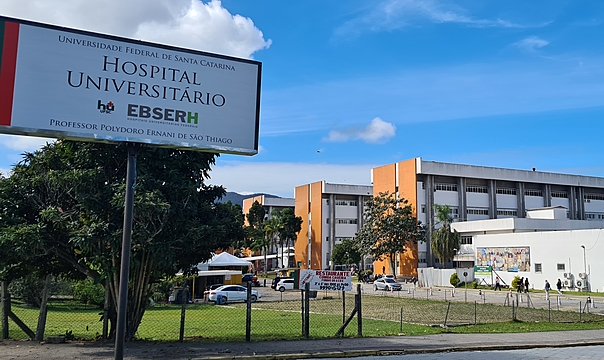 Procedimento foi realizado no Hospital da Universidade Federal de Santa Catarina, que havia negado procedimento anteriormente