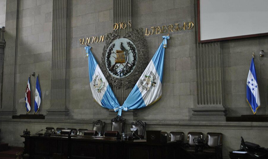 Se negocia no Congresso Nacional da Guatemala a eleição de juízes objetivando cooptar, neutralizar e finalmente eliminar a Corte de Constitucionalidade