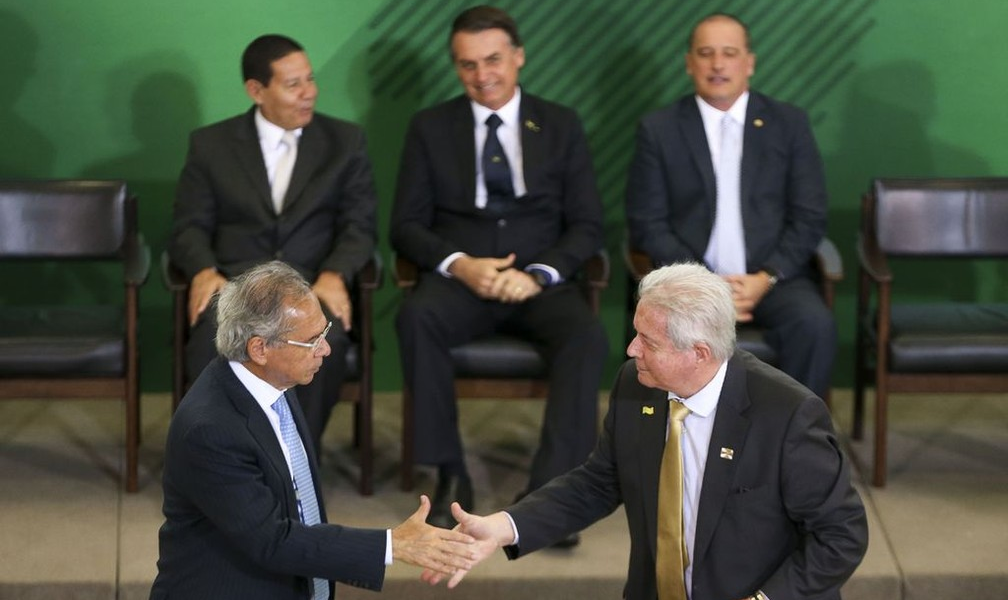 Defensor da privatização, presidente do BB vira alvo potencial de inquérito do STF que investiga rede que ataca os que são considerados inimigos de Bolsonaro