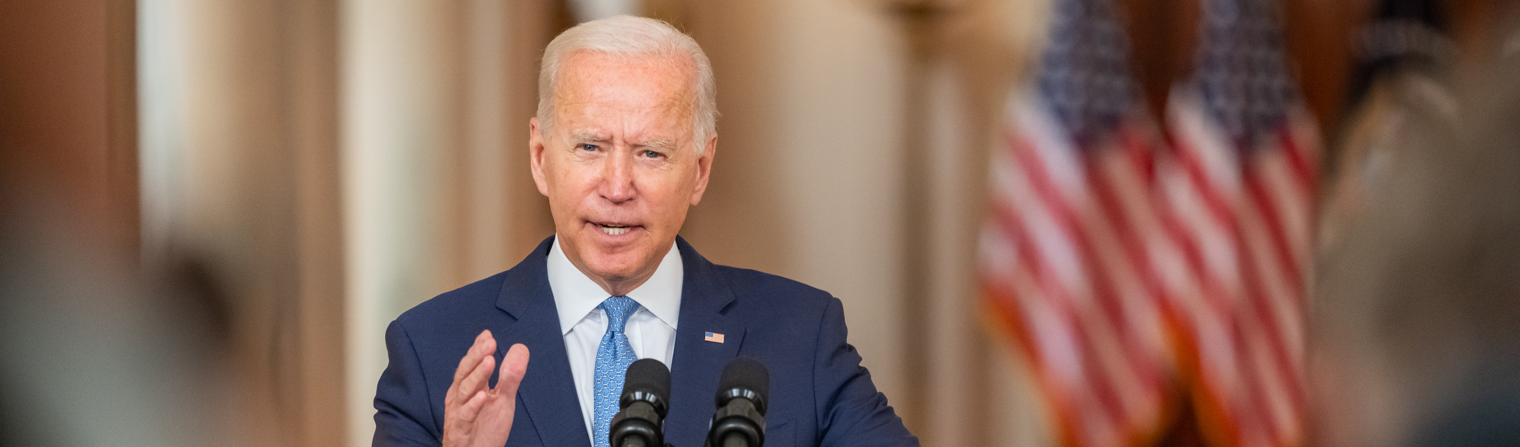 Críticos repudiam discurso de Biden: "Precisamos reconstruir nossa democracia antes de sair pregando a outros países"