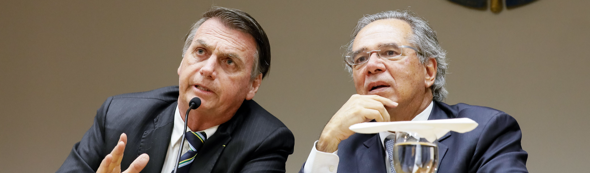 Guedes e Bolsonaro ameaçam tirar trabalhadores dos fundos de pensão e transferir patrimônio aos bancos