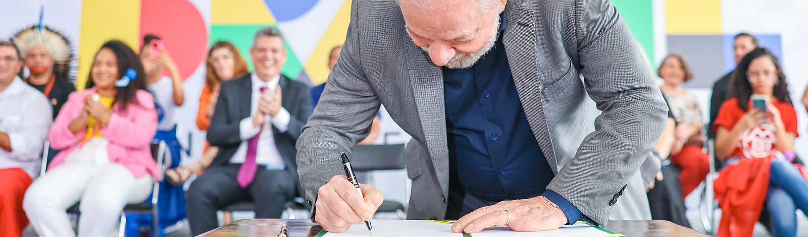 Quer saber como Lula tem trabalhado? Confira 31 ações do primeiro mês do novo governo