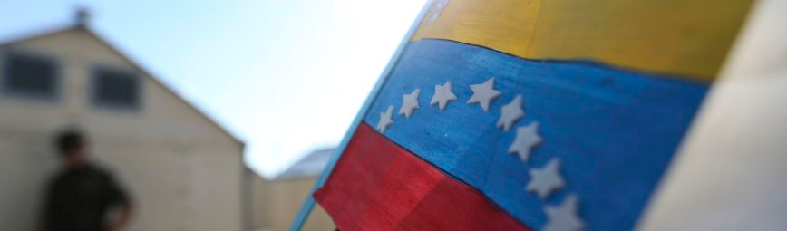 Personalidades globais alertam sobre planos dos Estados Unidos contra Venezuela