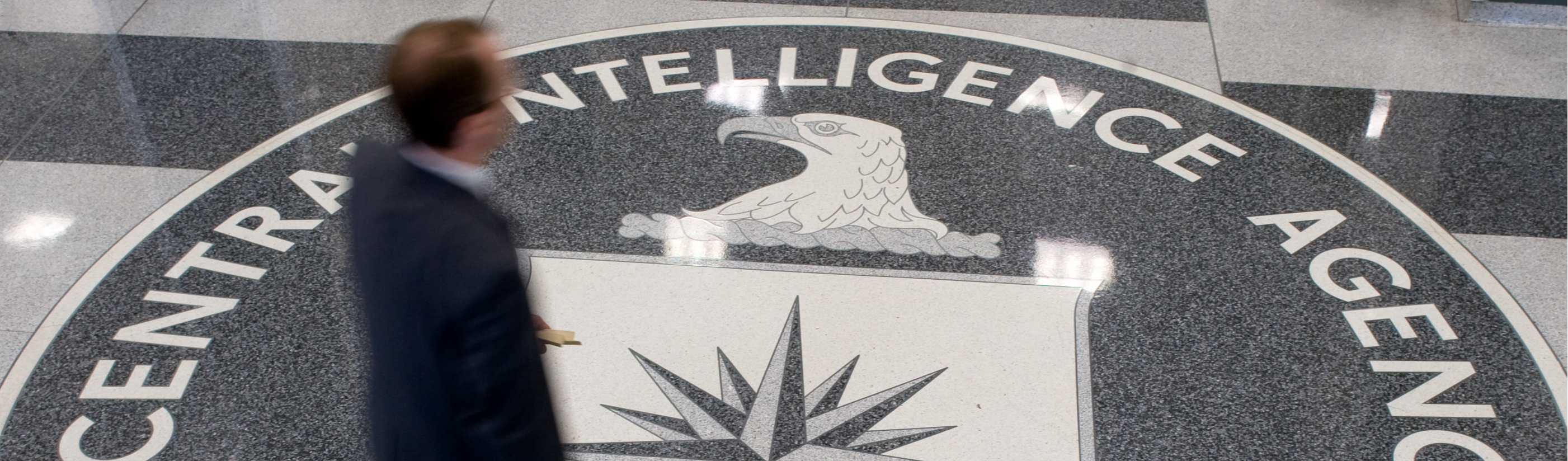 CIA espionou comunicações no Brasil e em mais de 120 países do mundo