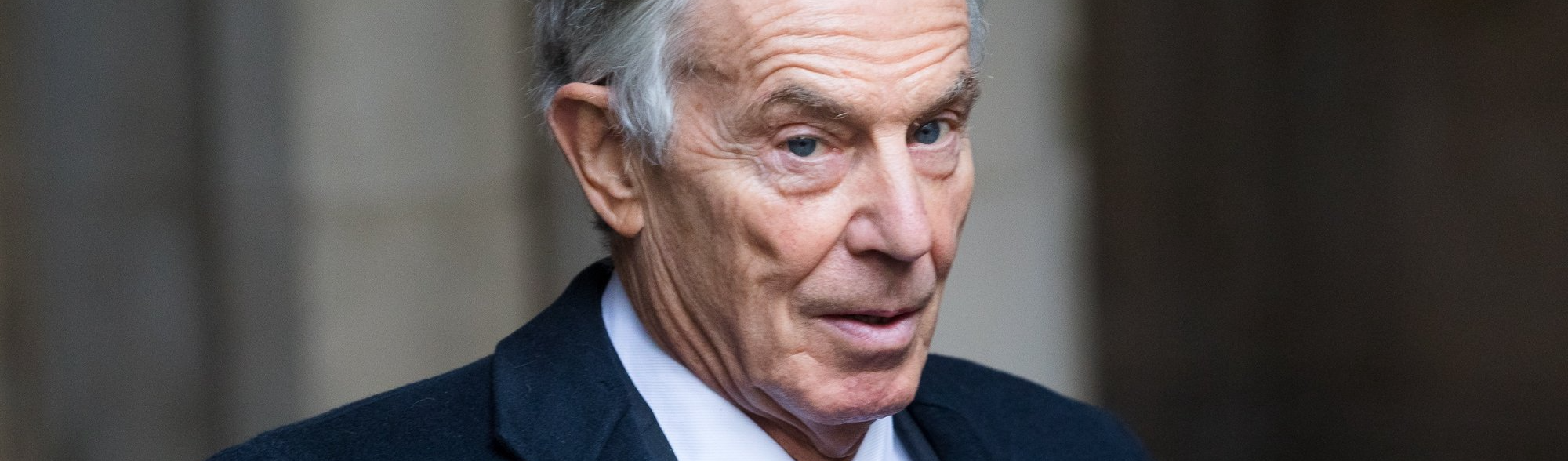 Ao declarar fim da era unipolar, Tony Blair admite os erros do Ocidente