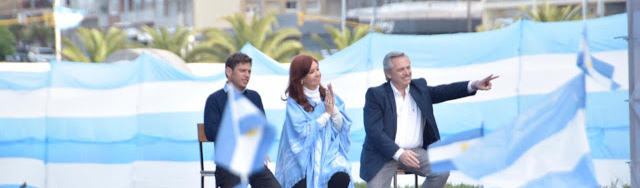 Em ato final, Alberto pede união aos argentinos e Cristina decreta fim do neoliberalismo no país