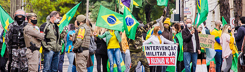 Intervenção militar no governo militar? Fechamento do STF com STF acovardado? Golpe no meio do golpe?