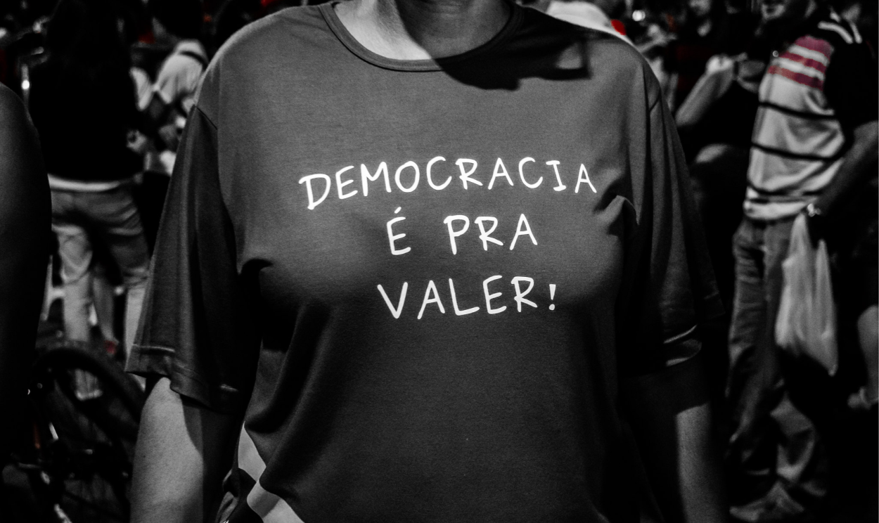Ainda há motivos para agir em defesa da democracia e da dignidade no Brasil