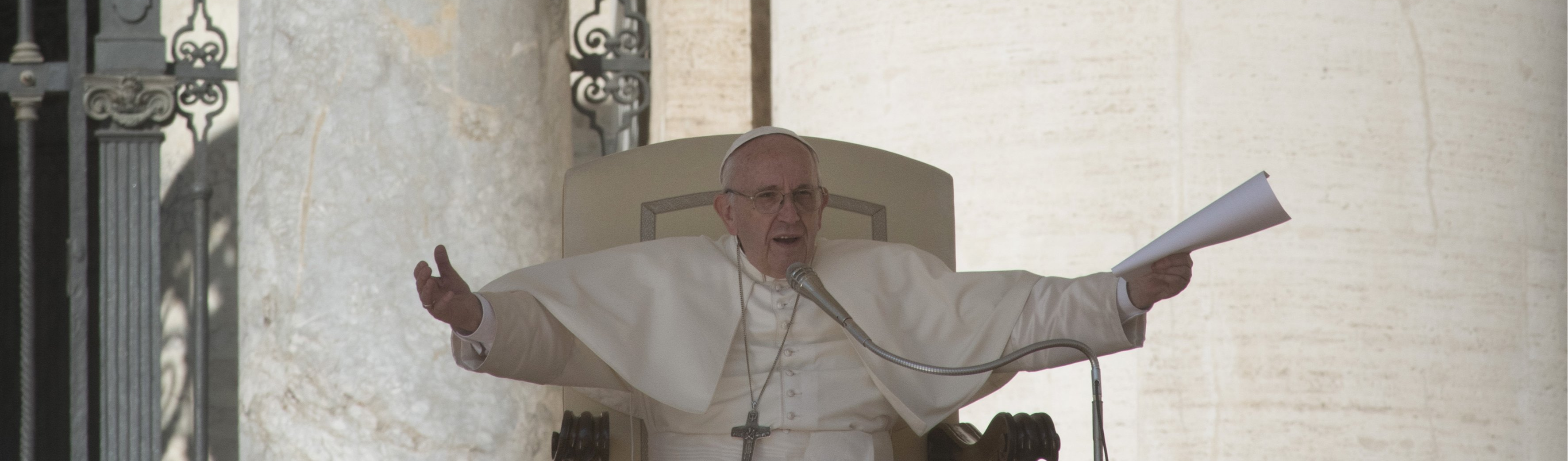 Papa Francisco retoma ideais do Fórum Social Mundial e conclama a pensar outro mundo