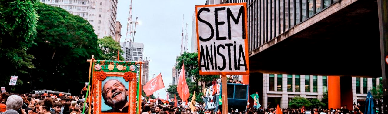 Manifestações levam milhares às ruas do Brasil e endurecem barreira contra golpismo