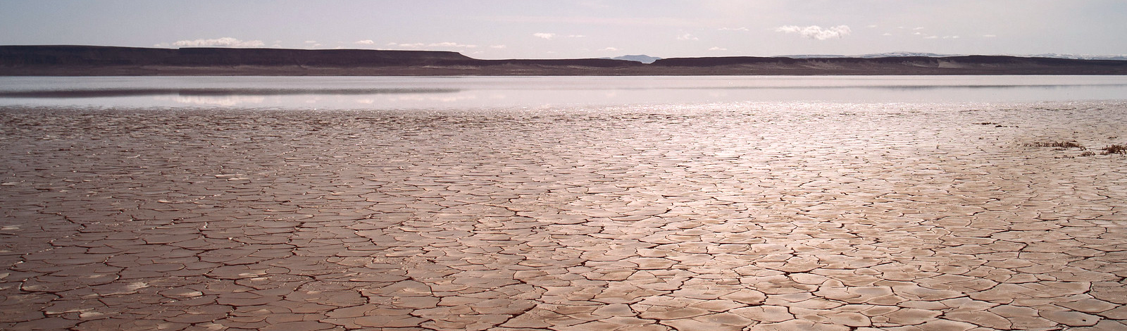 Mais de 50% dos grandes lagos do mundo está secando; 1/4 da humanidade pode ser afetada