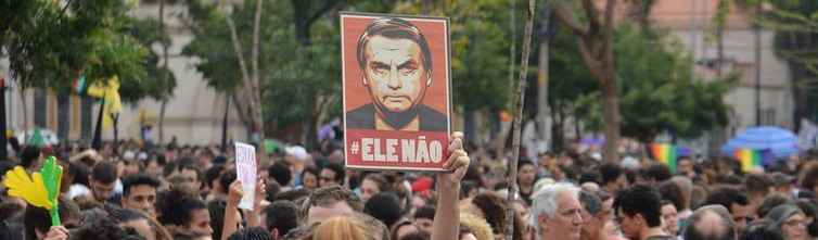 A exemplo de Chile, Colômbia e Bolívia, Brasil vai às ruas para tirar Bolsonaro do poder