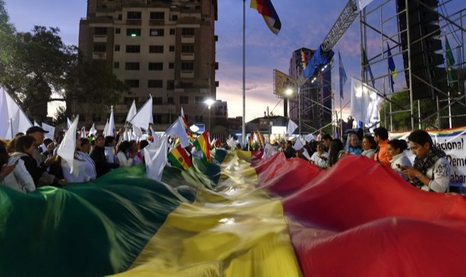 Bolívia: O que acontece quando a esquerda funcional ao Império sela sua própria morte?