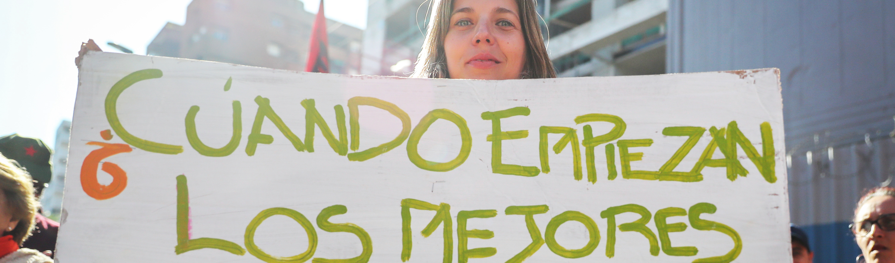 Argentina: juventude precisa abraçar política para salvar país da beira do abismo