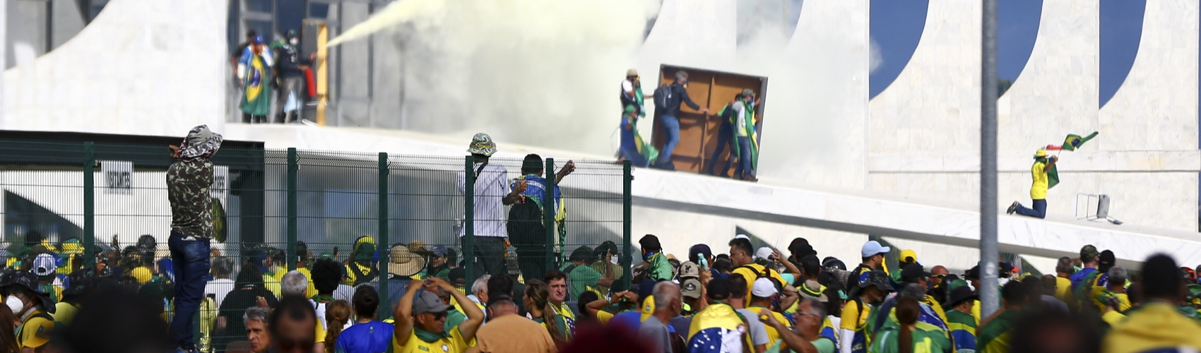 "Festa da Selma": de onde vem código usado para convocar invasão golpista em Brasília
