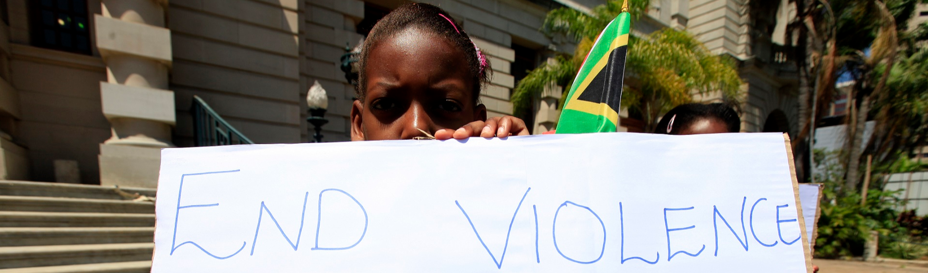 Feminicídios e violência contra mulheres ainda são problemas graves na África do Sul