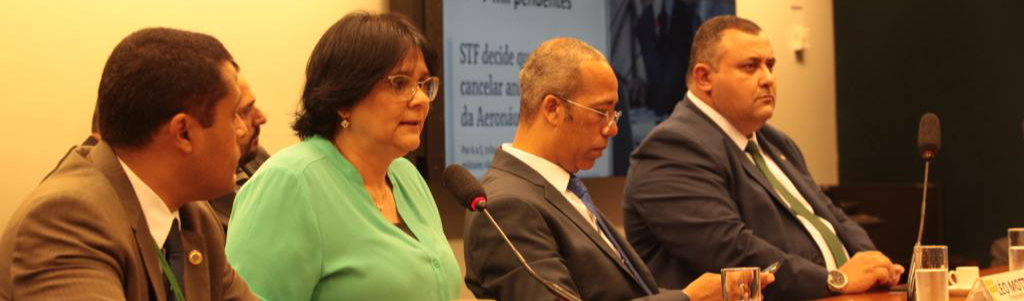 Apoiada em decisão do STF, Damares anula anistias concedidas a cabos da aeronáutica