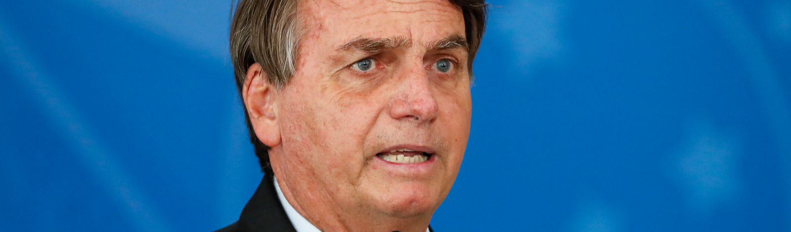 Bolsonaro arruma briga com Centrão e dá "tiro no pé" com bloqueio do Orçamento Secreto