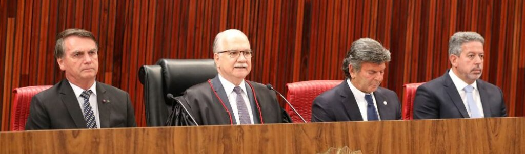 “Implacável”: Em discurso no TSE, Alexandre de Moraes avança contra golpismo de Bolsonaro