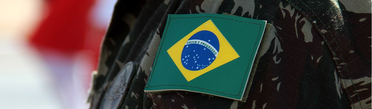 Interferência política, abusos e gastos marcam últimas semanas dos militares no Brasil