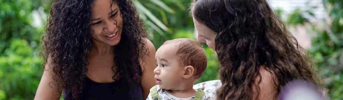 Família é amor: conheça a primeira criança registrada por duas mães em Cuba