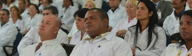 Em 60 anos, vidas foram salvas em 164 países por médicos cubanos, afirma Días-Canel