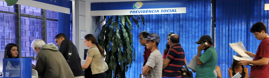 Brasil quer privatizar a Previdência enquanto outros países provam que isso não funciona
