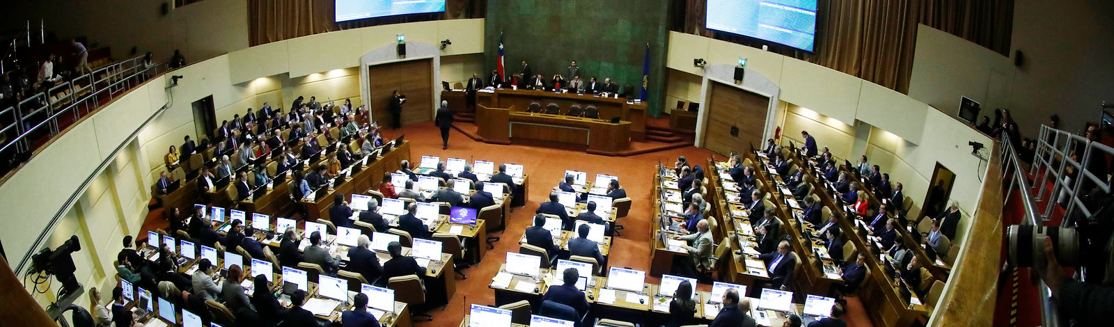 Ultradireita do Chile cria nova Constituição pior que de Pinochet, mas aprovação é improvável